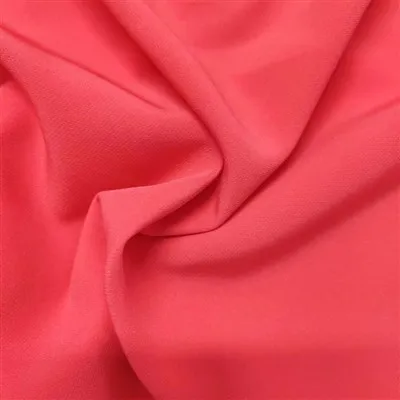 Как производство полиэстера влияет на дикую природу?